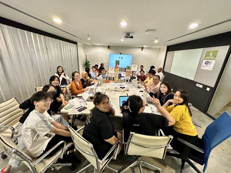 A work meeting that's actually fun